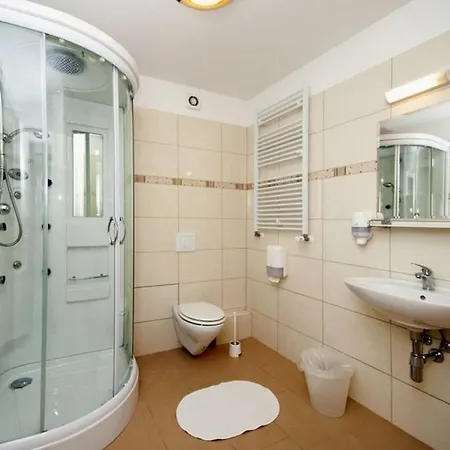 Huber Hotel 3*