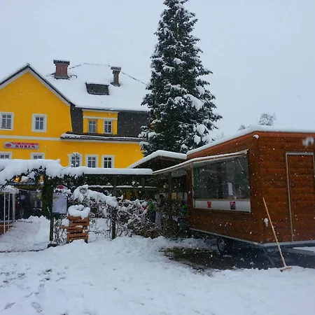 Huber Hotel 3*