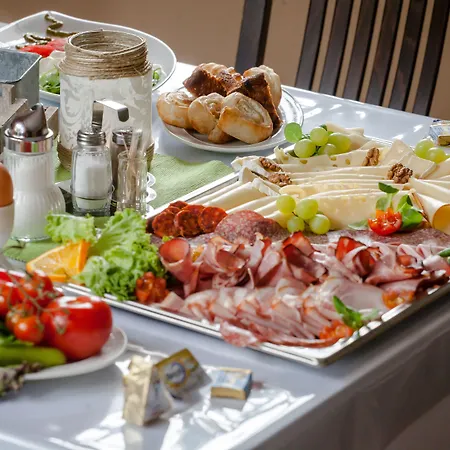 Huber Ξενοδοχείο